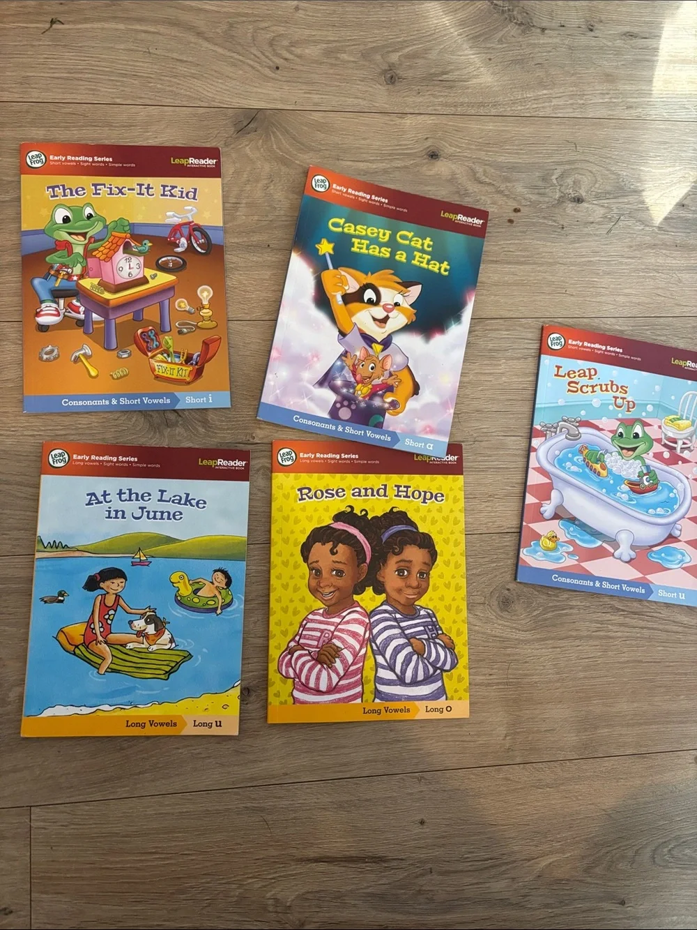 Interactive Books    Early Reading Series Kids Book - Assorted Colors (Set
